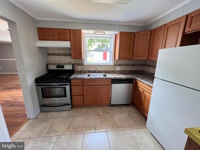 27 Dunmore Ave, Ewing, NJ 08618 - photo 2