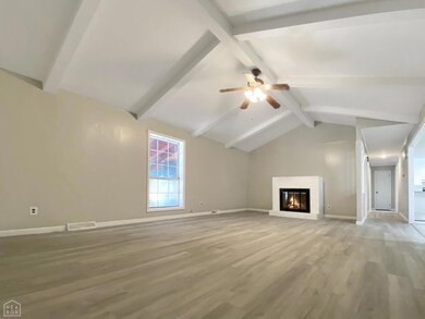 306 Magnolia Dr, Paragould, AR 72450 - photo 5