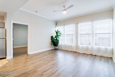 2-web-or-mls-201 Settlers Trace Blvd 240