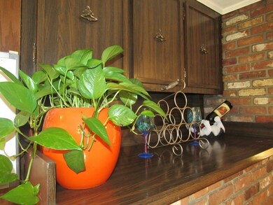 72 Atkinson Dr, Bridgewater, MA 02324 - photo 5