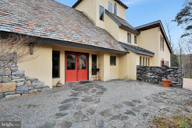 4581 Spohrs Rd, Berkeley Springs, WV 25411 - photo 3