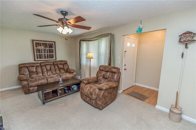 2112 E 41st St, Lorain, OH 44055 - photo 2