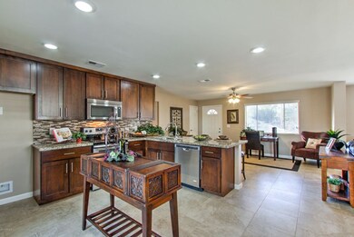 Clovis Cir-8