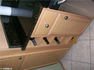 Kitchen - Wine rack