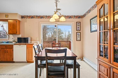 19 Daniel St, Rensselaer, NY 12144 - photo 7