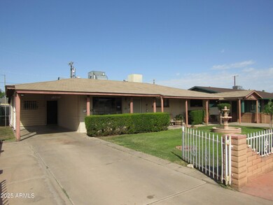 710 N 28th Place, Phoenix, AZ 85008 - photo 2