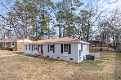 711 Ashbrook Rd, Fayetteville, NC 28314 - photo 2