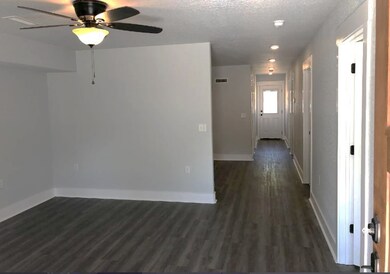 106 W Thurman St, Prairie Grove, AR 72753 - photo 2