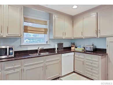 1821 Junaluska Ct, Richmond, VA 23225 - photo 5