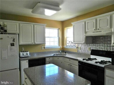 357 New Castle Ln, Swedesboro, NJ 08085 - photo 2