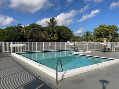 10300 Coral Way unit A34, Miami, FL 33165 - photo 4