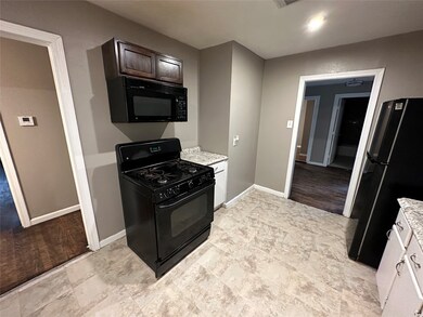 6117 Cavanaugh St, Houston, TX 77021 - photo 2