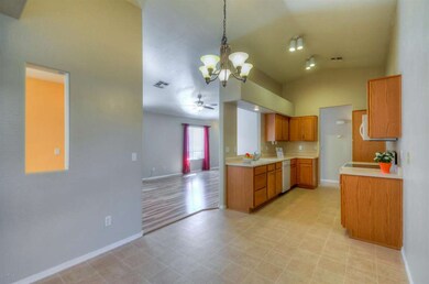 Kitchen (1)