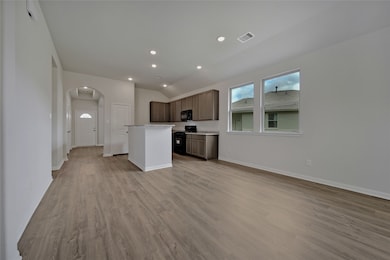 11069 Patriot Ct, Cleveland, TX 77328 - photo 7