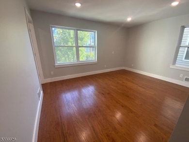 68 Main St, Newark, NJ 07105 - photo 6