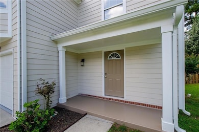 10840 Mortons Crossing, Alpharetta, GA 30022 - photo 3