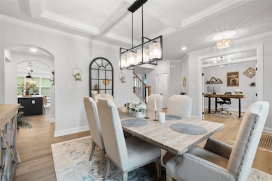 Open & flowing with natural light!