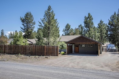 16111 Lava Dr, La Pine, OR 97739 - photo 3