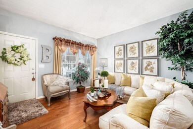 [005] 1216 Green Dr, Gahanna, O