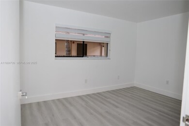 Horizons West unit 216, Miami, FL 33183 - photo 3