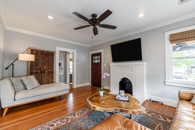 1001 W Gardner St, Houston, TX 77009 - photo 6