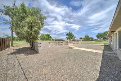 10902 W Greer Ave-23