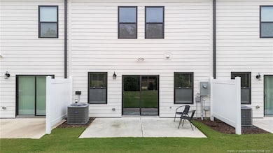 96 Periwinkle Place, Clayton, NC 27527 - photo 2