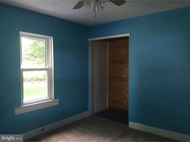 13 N Laurel St, Millville, NJ 08332 - photo 6