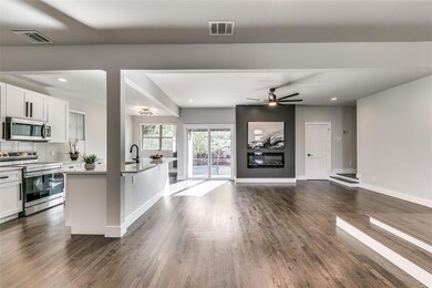 Contemporary open concept living areas for today’s