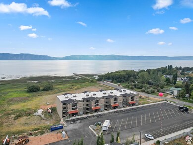 35 E 150 S unit 402C, Garden City, UT 84028 - photo 3