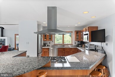 6936 Kim Ln, Friendship, MD 20758 - photo 5