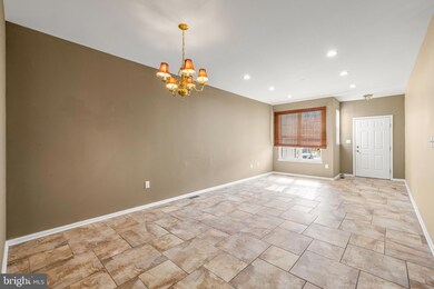 178 Pennsbury Ln, Woodbury, NJ 08096 - photo 3