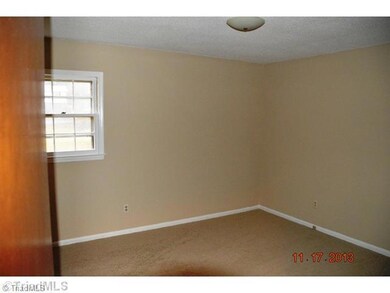 2nd Bedroom.