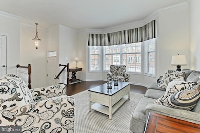 43263 Mitcham Square, Ashburn, VA 20148 - photo 3