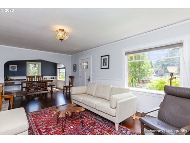 Living Room/Dining Room