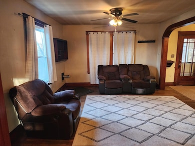 7 Beacon St, Livermore Falls, ME 04254 - photo 3