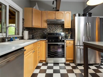 99 Captain Thomas Rd, Ogunquit, ME 03907 - photo 5