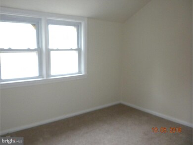 663 Clymer Ln, Ridley Park, PA 19078 - photo 5