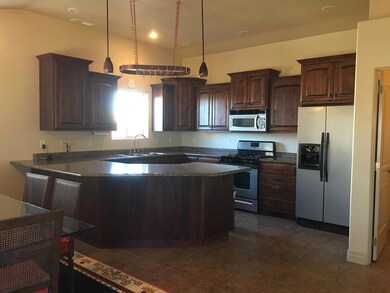 chris's house 023