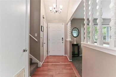 10241 Caenen Dr, Lenexa, KS 66215 - photo 3