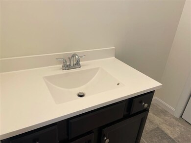 18 Bovee Ln unit 310-30, Rochester, NH 03868 - photo 7