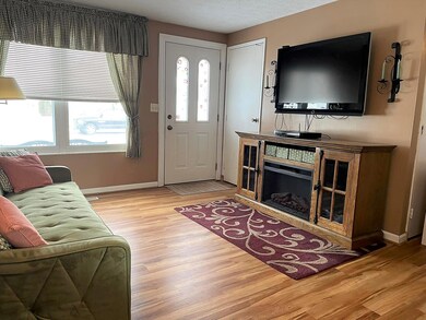 Welcome to 2359 Halkirk Street N!