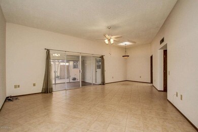 11022 W Topaz Dr, Sun City, AZ 85351 - photo 2