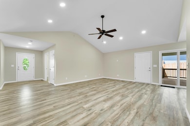 136 Mound St, Forsyth, MO 65653 - photo 6