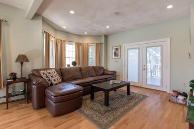 32 Middlesex Ave unit 1, Swampscott, MA 01907 - photo 5