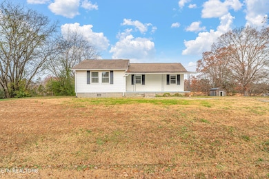 2950 Craigs Chapel Rd, Greenback, TN 37742 - photo 2