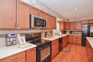 390 West St, Wrentham, MA 02093 - photo 3