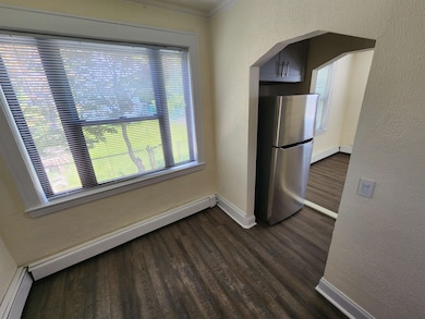 432 Broad Ave unit 2 Rear, Ridgefield, NJ 07657 - photo 3