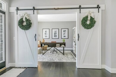 717 Brook Manor Ct, Lake Saint Louis, MO 63367 - photo 5