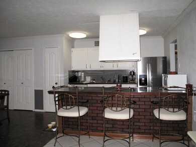 7105 Lancashire Dr, North Richland Hills, TX 76182 - photo 4